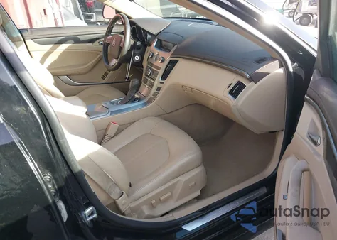 2013 Cadillac Cts Luxury z USA, uszkodzony, nr VIN 1G6DE5E55D0118168